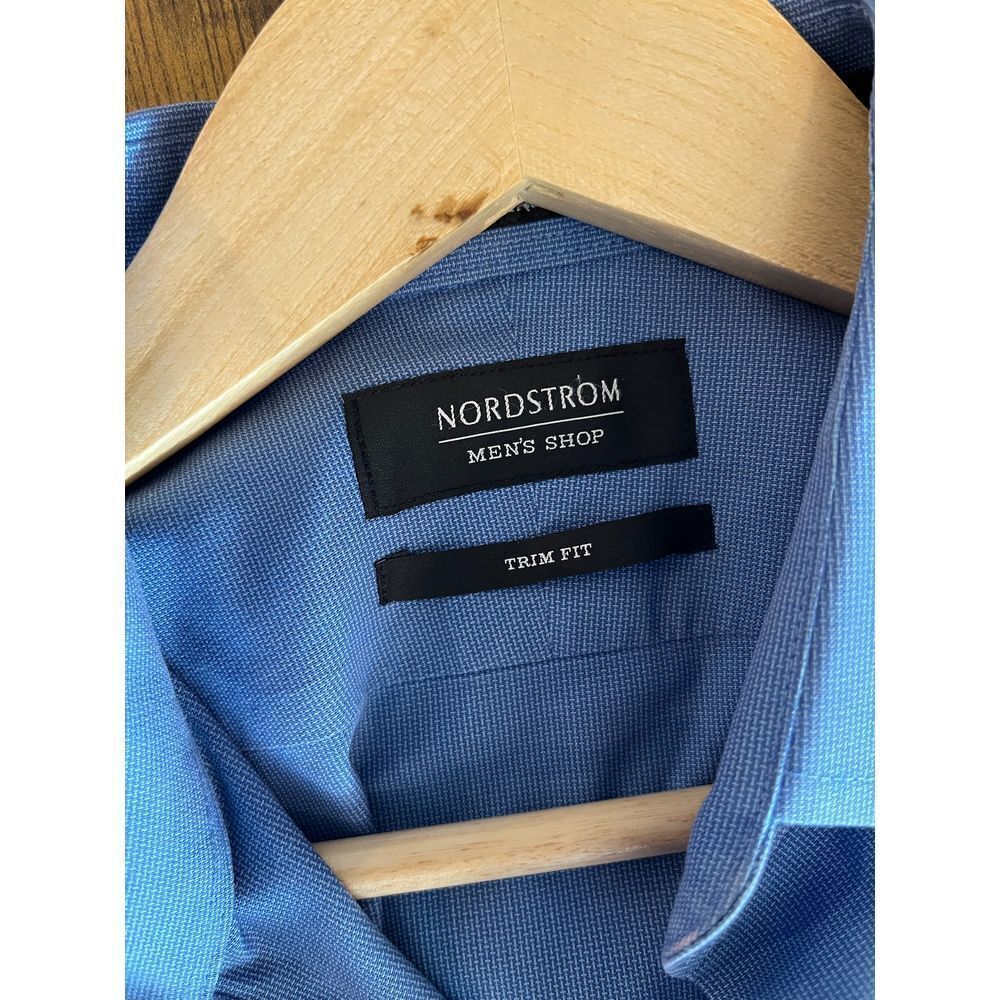 Nordstrom Men's Shop Trim Fit Blue Dress Shirt Business Casual‎ Button-Down